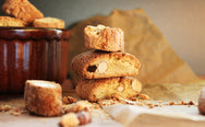 CAKES & BISCUITS