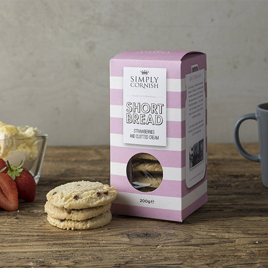 Simply Cornish Strawberries & Clotted Cream Shortbread 200G