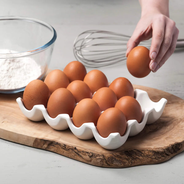 W.M.Bartleet & Sons 12 Cup Egg Dish