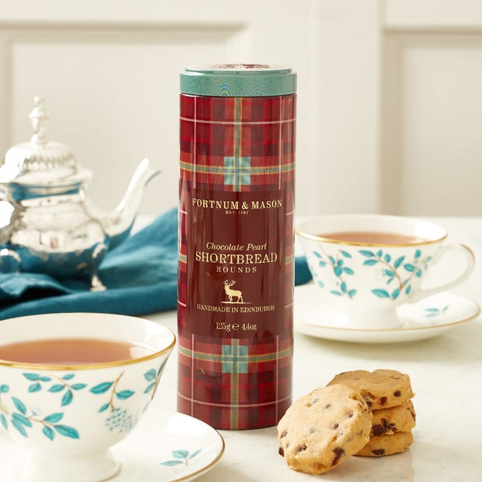 Fortnum & Mason Chocolate Pearl Shortbread 125g