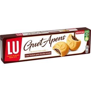 LU Guet-Apens Biscuits with Fondant Gold Chocolate and Hazelnut Centre