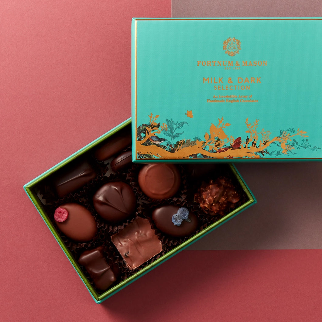 Fortnum & Mason Milk & Dark Chocolate Selection Box, 115g