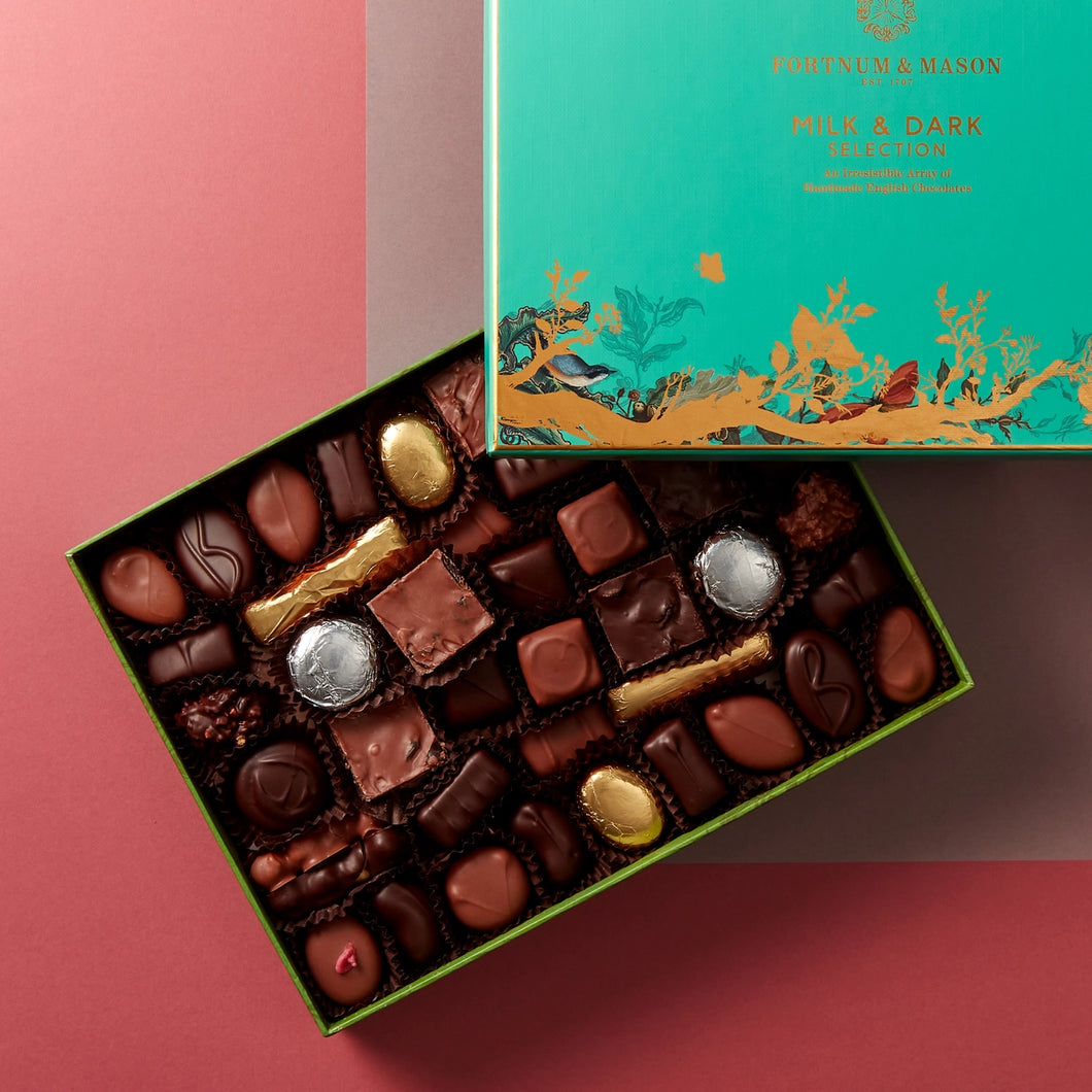 Fortnum & Mason Milk & Dark Chocolate Selection Box, 950g