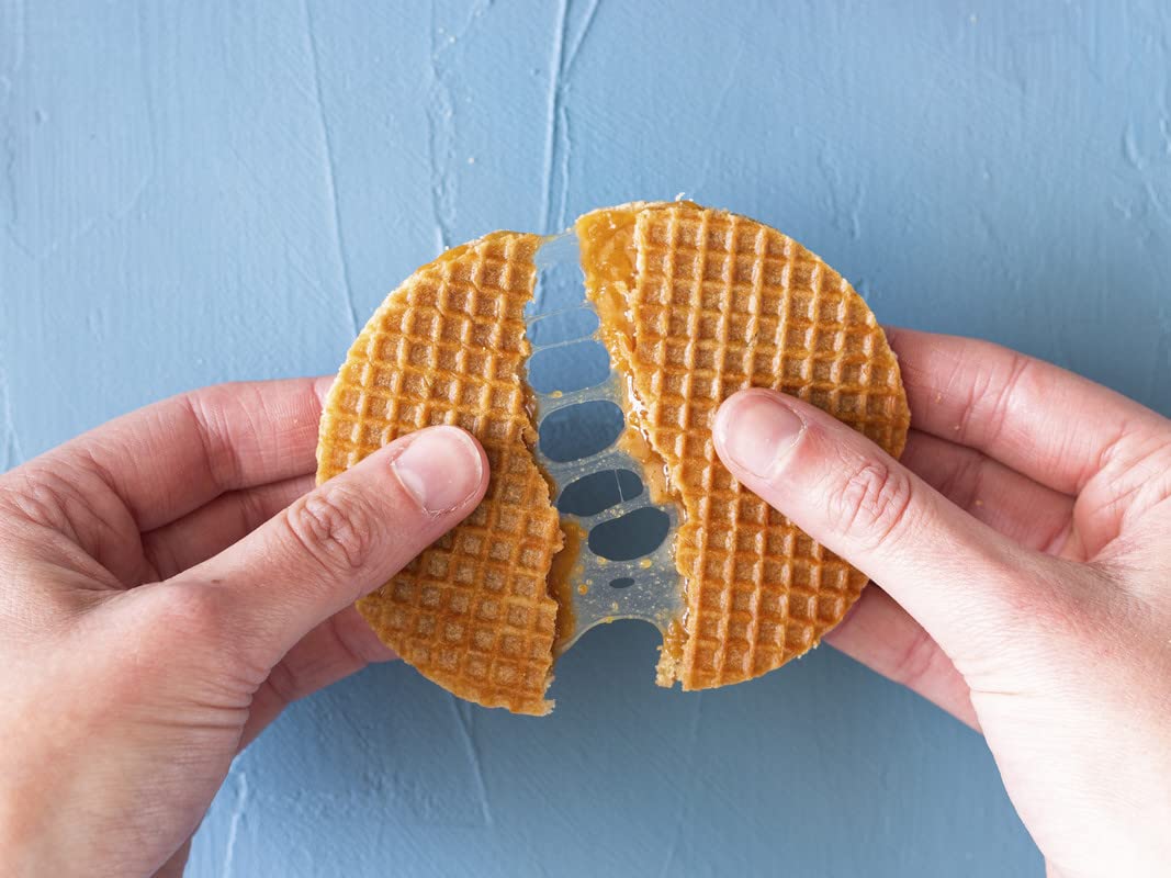 Daelmans Stroopwafels - Caramel Wafers - Box with 15 Clip bags (290 gram per Clip Bag) - Authentic Dutch Caramel Waffle - Stroopwaffels