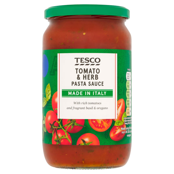 Tesco Tomato and Herb Pasta Sauce, 700g