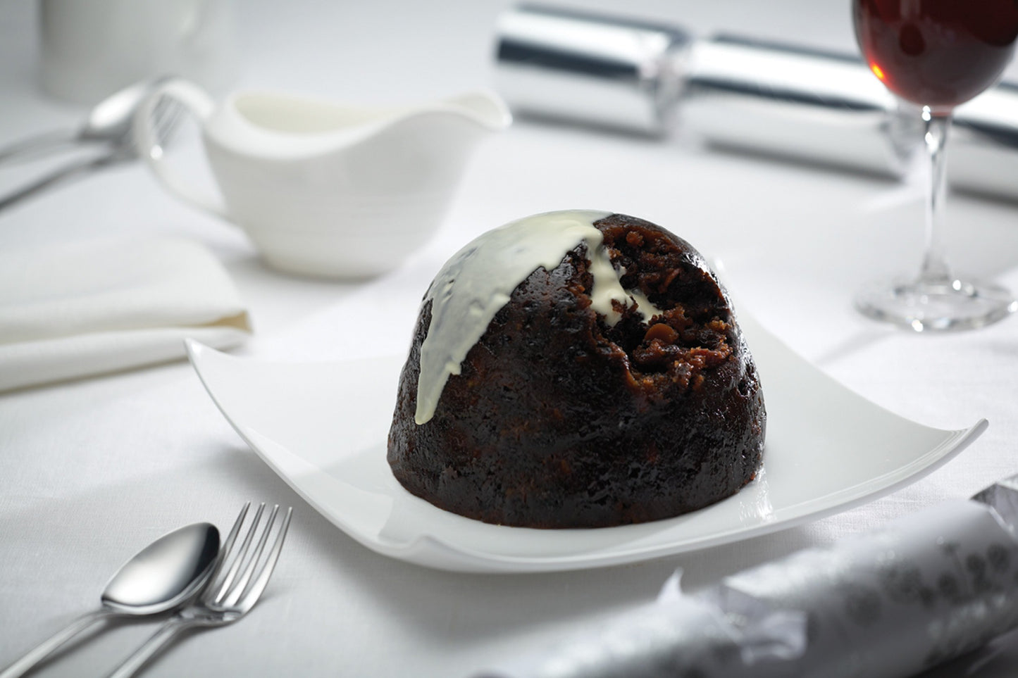 MasterClass Non Stick Pudding Steamer with PTFE, PFOA and BPA Free Non Stick in Gift Box, Robust Carbon Steel, 2 Litre