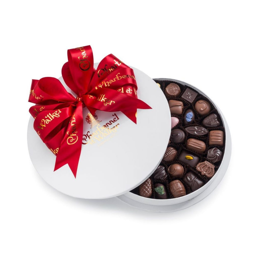 Charbonnel et Walker Boite Blanche – Fine Milk and Dark Chocolate Selection Gift Box – 500g (without alcohol)