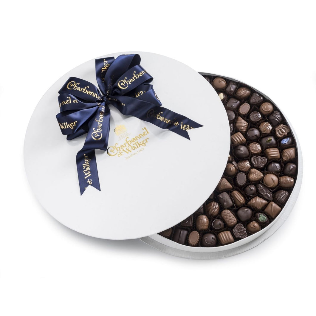 Charbonnel et Walker Luxurious 2000g Boite Blanche with Milk and Dark Chocolates (with alcohol)